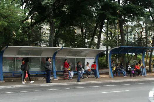 Santo André abre edital para instalação de 50 novos abrigos de ônibus