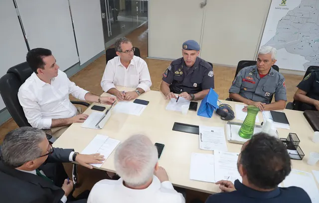 Santo André aumenta rondas em escolas e amplia vigilância com câmeras