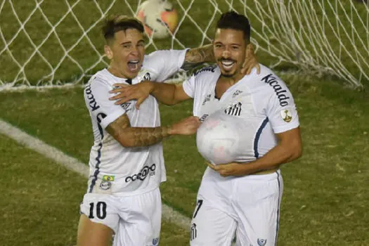 Santos vence Delfín e se tranquiliza na Libertadores