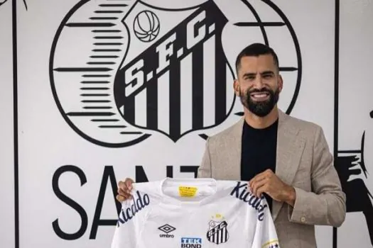 Capitão da Venezuela, Tomás Rincón é o sexto reforço do Santos para o Brasileirão