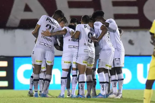 De olho na vaga da Libertadores, Santos planeja ganhar três pontos no Mato Grosso