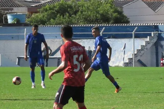 Com mais um gol de Livinho, Azulão empata em jogo treino no Anacleto Campanella