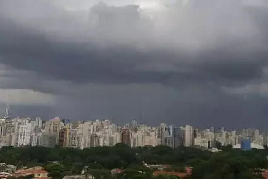 Feriadão de 12 de outubro será marcado por temporais no Brasil