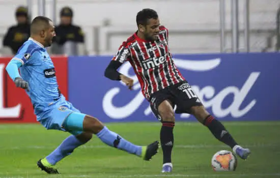 Times brasileiros voltam a campo nesta terça-feira pela Libertadores