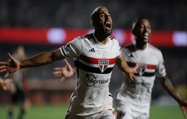 São Paulo elimina Corinthians e volta à final da Copa do Brasil depois de 23 anos