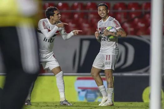 São Paulo vence Flamengo no Morumbi e elimina time carioca da Copa do Brasil