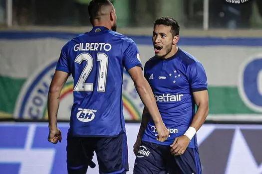 Rafinha faz contra, São Paulo cai para Cruzeiro e se complica no Brasileirão