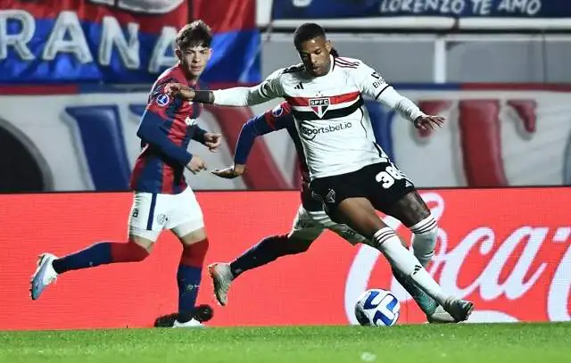 São Paulo perde do San Lorenzo na Argentina e sai atrás nas oitavas da Sul-Americana