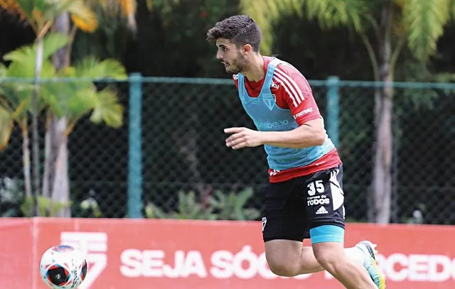 Erison e Beraldo reforçam elenco do São Paulo e Welington admite falta de ritmo