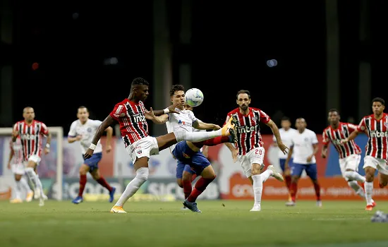 São Paulo vence Bahia fora de casa e chega a segunda colocação