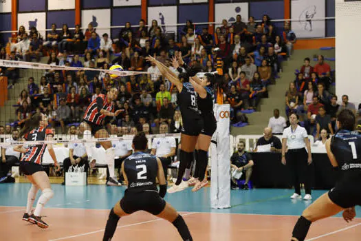 Superliga Banco do Brasil: Fora de casa, São Paulo/Barueri vence o Curitiba Vôlei