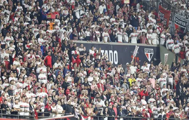 São Paulo vende todos os ingressos para sócio-torcedor para a final da Copa do Brasil