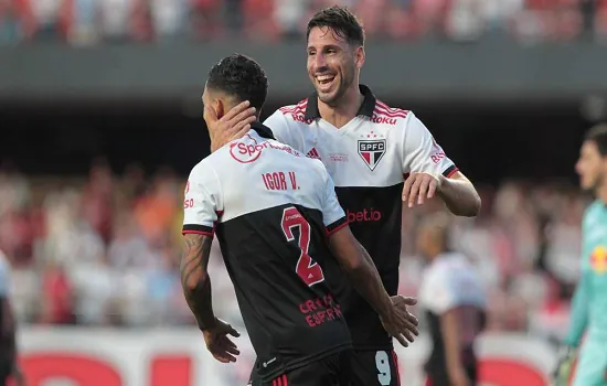 São Paulo atropela Red Bull Bragantino e encerra jejum no Brasileirão