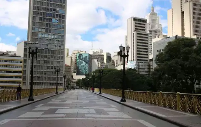 Cidade de São Paulo tem manhã com predomínio de sol e temperaturas em elevação