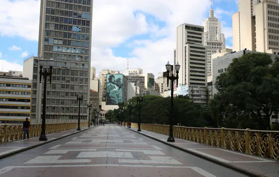 Previsão do Tempo: Cidade de São Paulo tem manhã com sol entre nuvens