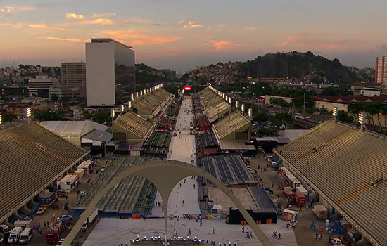 Bombeiros dão aval para Sambódromo para desfiles do Rio_x000D_