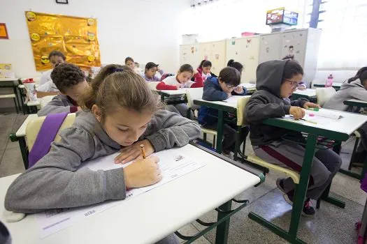 Escolas estaduais de São Paulo aplicam prova do Saresp a partir desta quinta-feira (9)