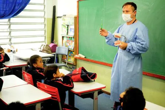 Programa Saúde na Escola aborda prevenção de piolhos