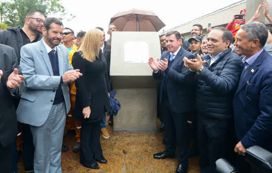 Prefeito Orlando Morando entrega Piscinão do Paço