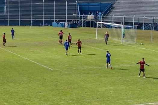 Com gols dos zagueiros, São Caetano vence o Flamengo no sub 15