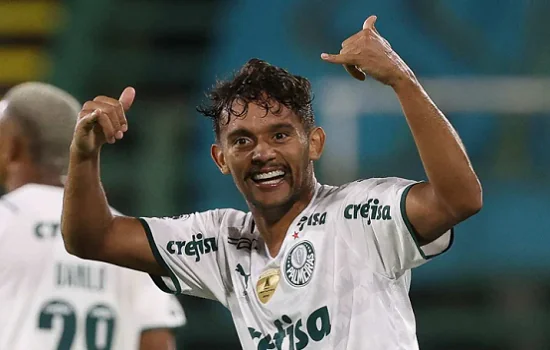 Scarpa assume protagonismo no Palmeiras e diz viver o melhor momento da carreira