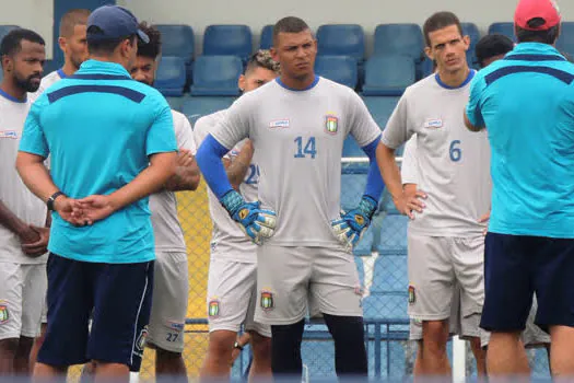 São Caetano faz confronto decisivo diante do Bragantino