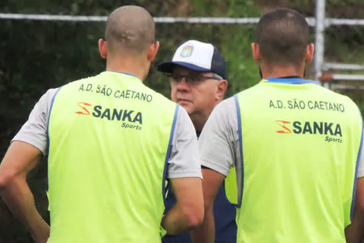 Com estreia de Marcelo Vilar, Azulão visita Água Santa neste sábado