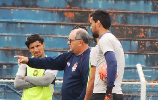 Azulão visita o Desportivo Brasil nesta sexta-feira