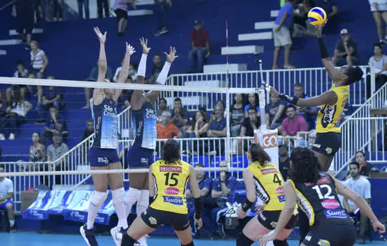 Superliga Banco do Brasil: Dentil/Praia Clube vence São Cristóvão Saúde/São Caetano