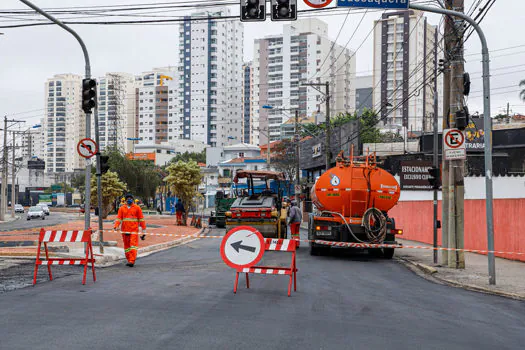 Av. Presidente Kennedy passa por obras de reurbanização em São Caetano