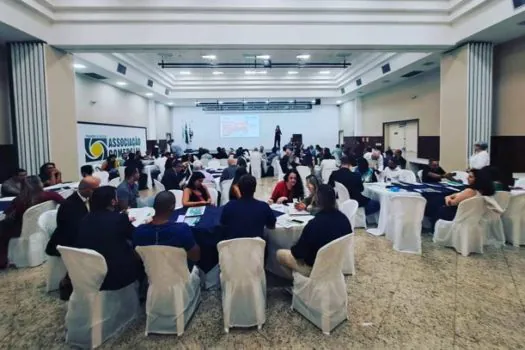 Sebrae realiza sessão de negócios na ACISBEC entre 120 empresas do ABC