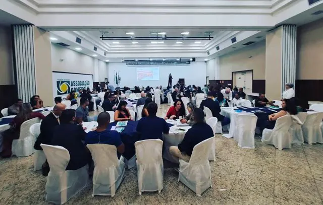 Sebrae realiza sessão de negócios na ACISBEC entre 120 empresas do ABC