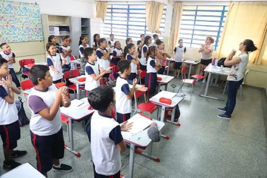 Diadema intensifica ações contra violência nas escolas