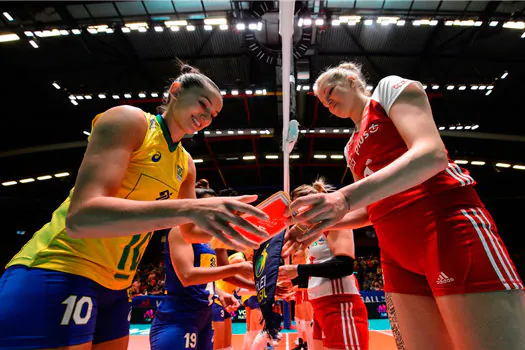 Vôlei feminino: Brasil estreia na fase final contra Polônia