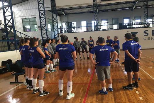 José Roberto Guimarães define quais são as 14 jogadoras para fase final