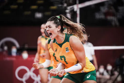 TÓQUIO 2020: Seleção feminina vence Comitê Olímpico Russo e está na semifinal