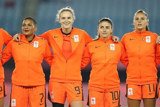 Holanda, próxima rival da seleção no futebol feminino, marca 10 a 3 em Zâmbia