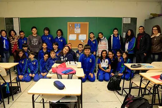 Escola promove conscientização no Dia do Orgulho Autista