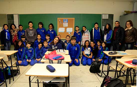 Escola promove conscientização no Dia do Orgulho Autista