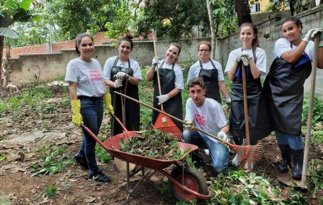 Semana do Voluntariado: Instituto CCR promove mais de 15 ações solidárias ao redor do país