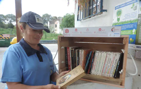 Projeto Livro Vivo chega à estação de coleta Antonina