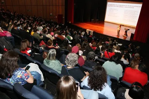 Diadema promove 1° Encontro de Saúde e Educação para o Desenvolvimento Infantil