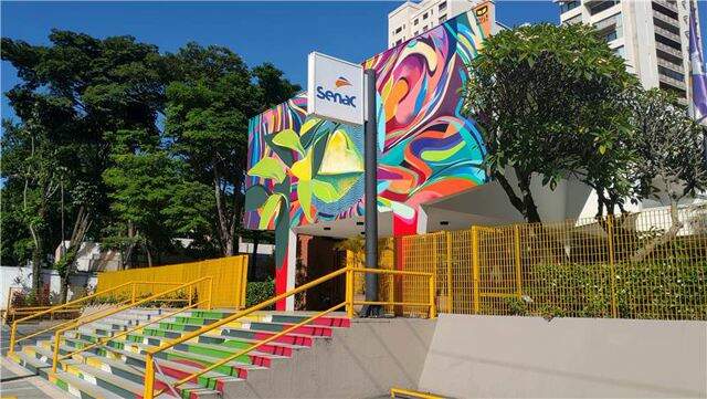 Senac Santo André oferece 240 vagas para cursos de idiomas