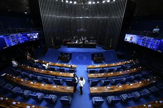 Senado aprova crédito consignado para beneficiário do Auxílio Brasil