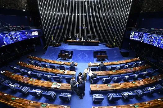 Senado aprova medidas protetivas a idosos em situação de violência