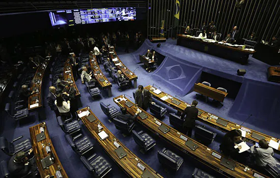 Senado aprova projeto que cria liderança da oposição