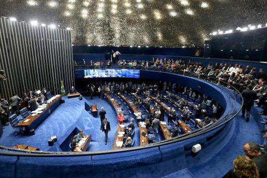 Senado tem últimas votações antes de impeachment e eleições municipais