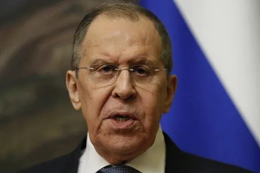 Lavrov acusa judeus de antissemitismo; Israel diz que comentário é “ultrajante”