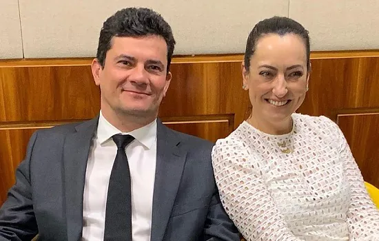 Moro comemora pesquisa que mostra forte potencial de votos para sua esposa