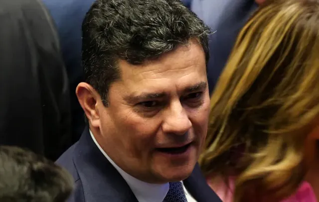 Ex-juiz Sérgio Moro ficará cercado de petistas no plenário do Senado